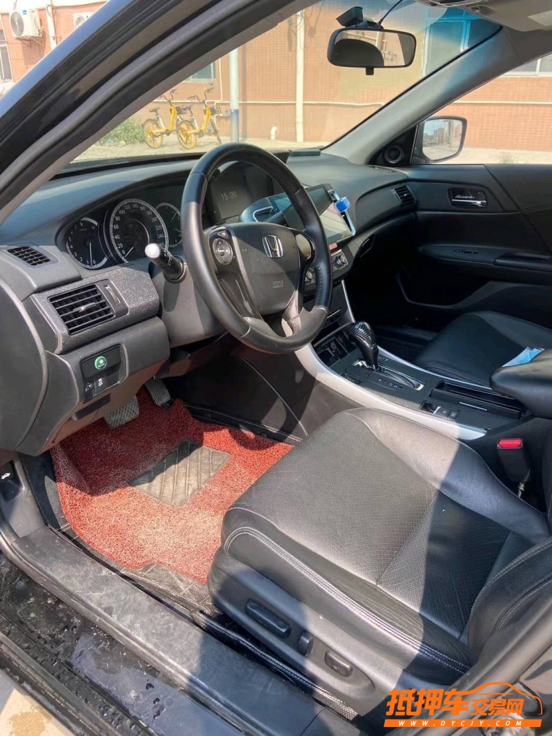 东莞16年本田雅阁6