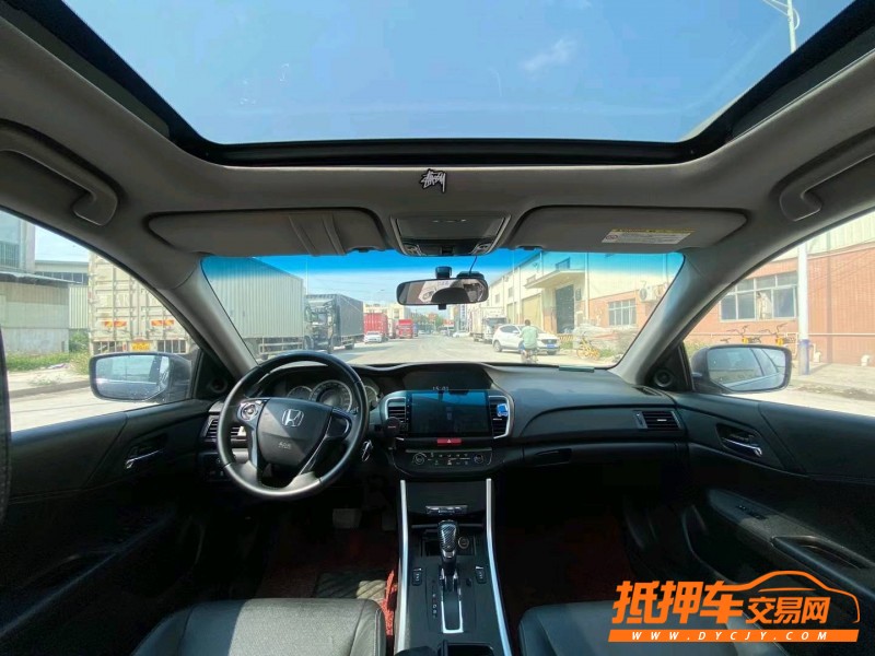 东莞16年本田雅阁4