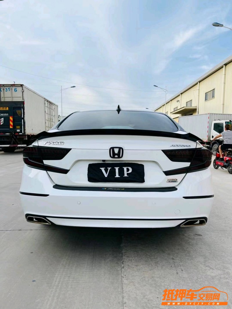 东莞19年本田雅阁9