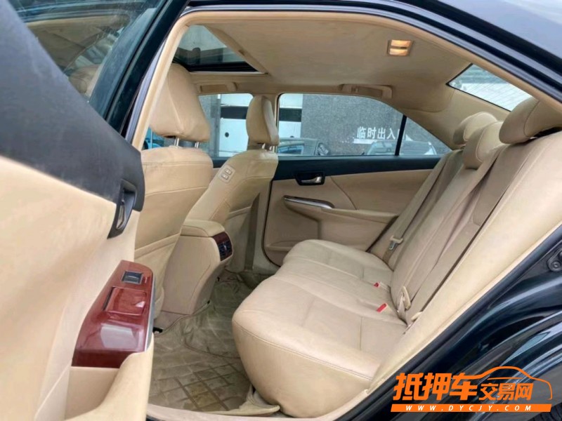 东莞13年丰田凯美瑞6