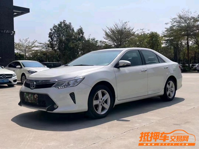 东莞15年丰田凯美瑞3