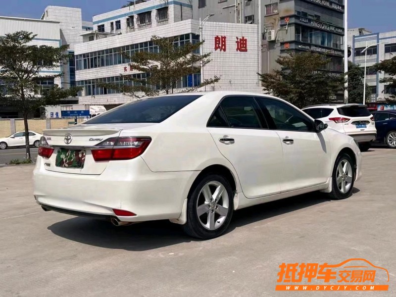 东莞15年丰田凯美瑞8