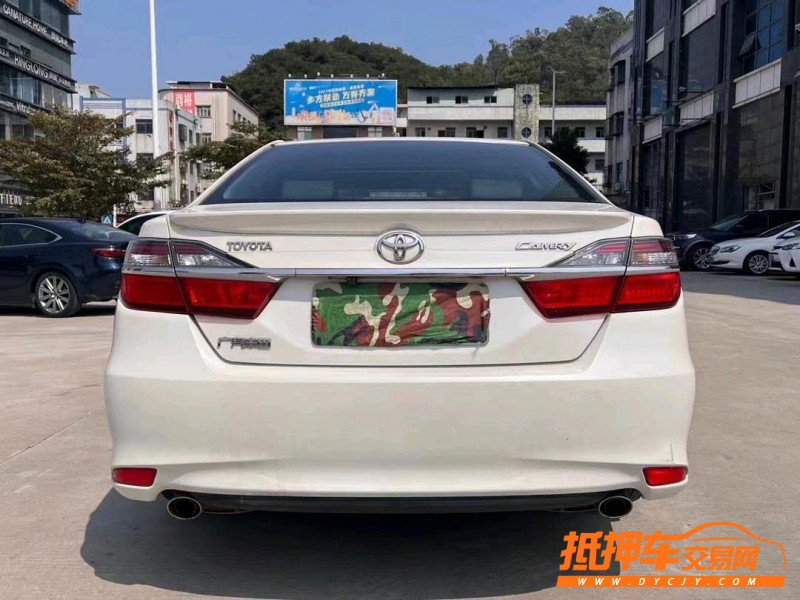 东莞15年丰田凯美瑞9