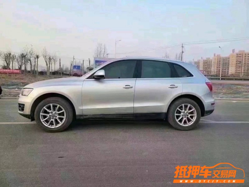 北京13年奥迪Q57