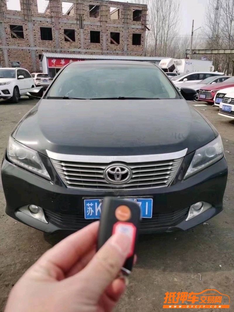 北京13年丰田凯美瑞1