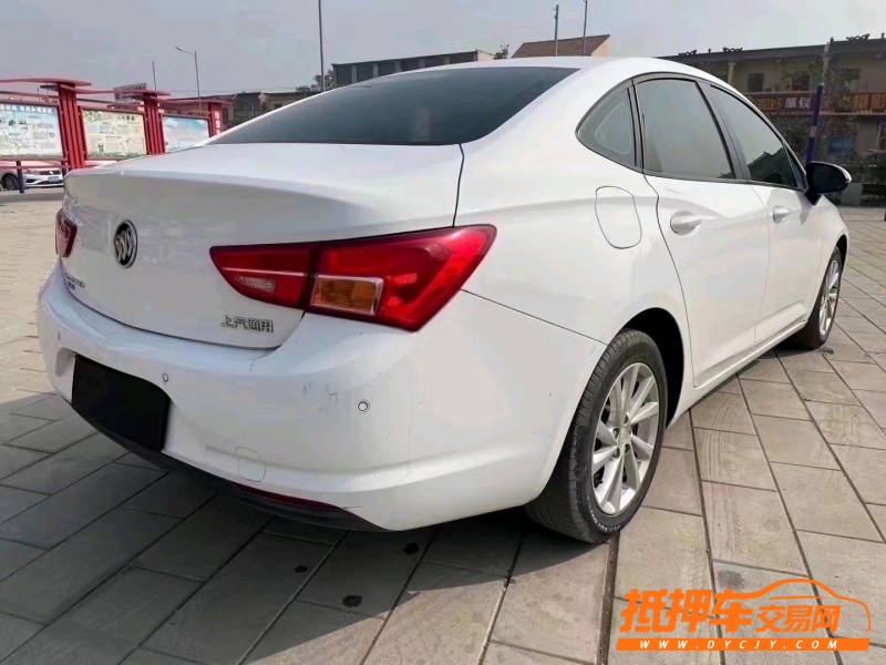 北京17年别克威朗6