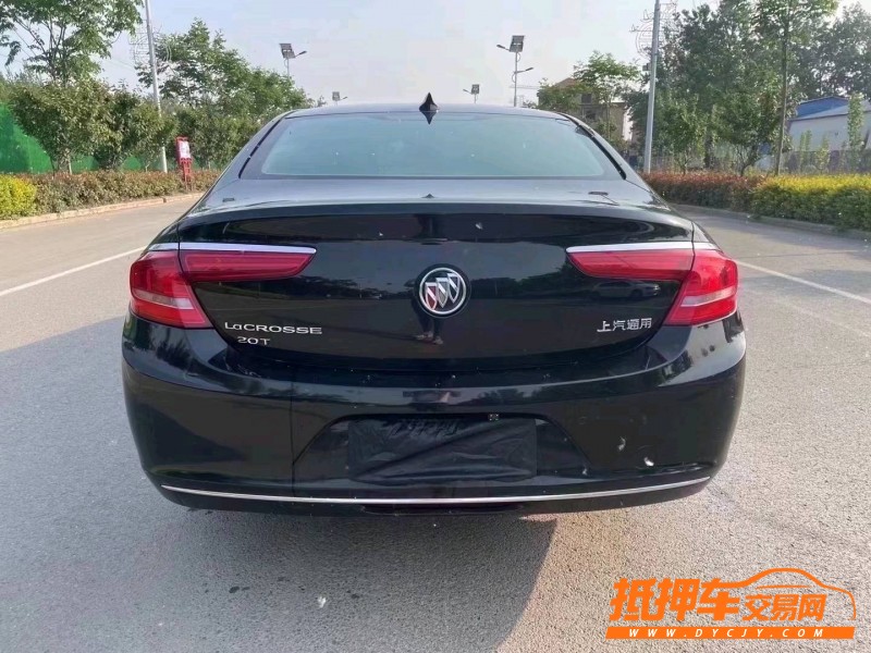 北京18年别克君越3