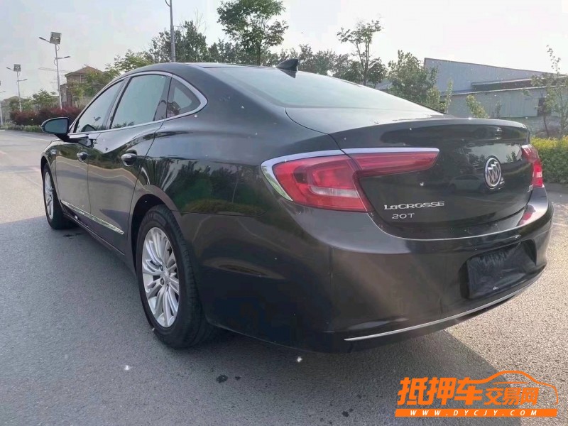 北京18年别克君越1