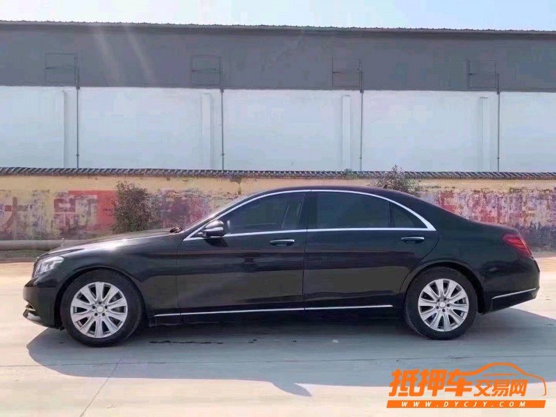 北京14年奔驰S6