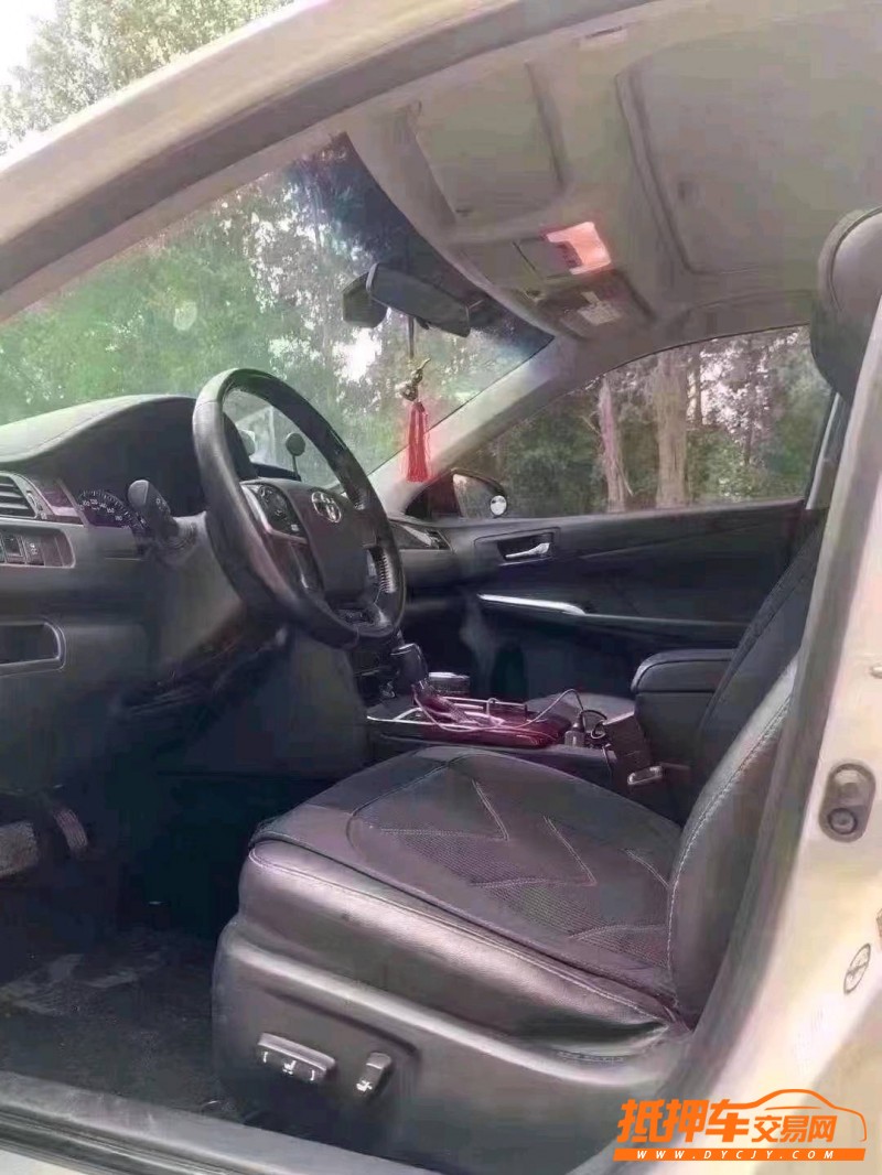 北京17年丰田凯美瑞2