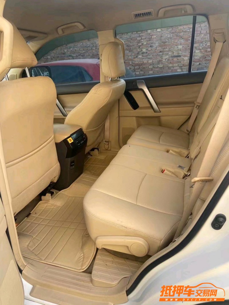 北京14年丰田普拉多4