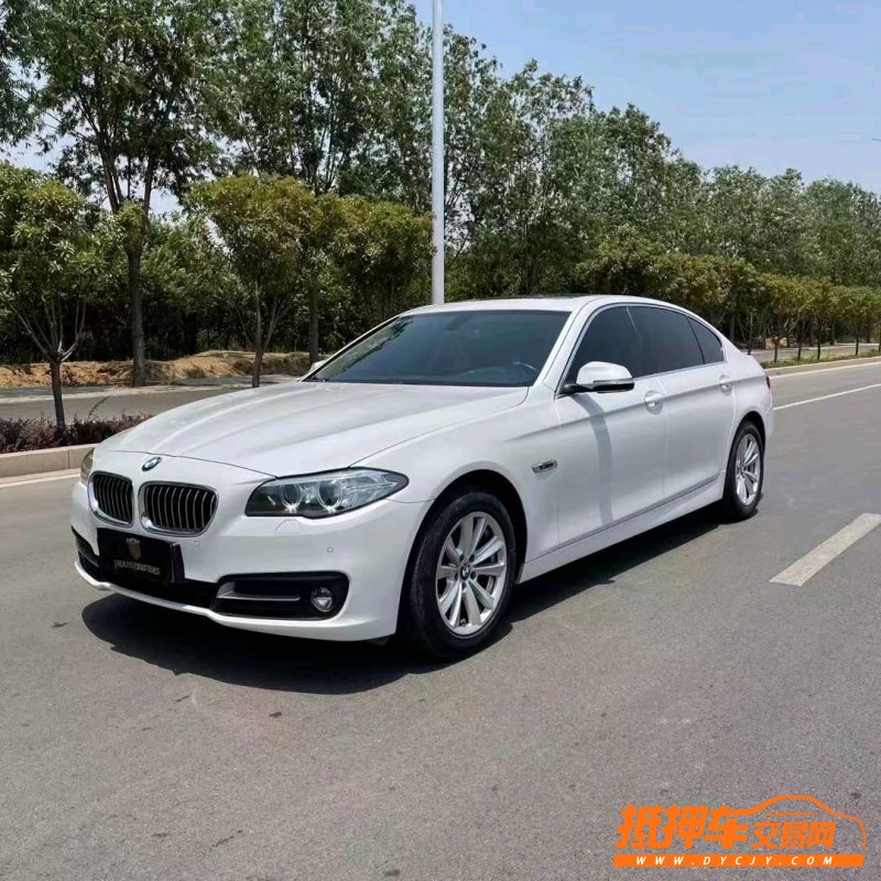 北京16年宝马5系4