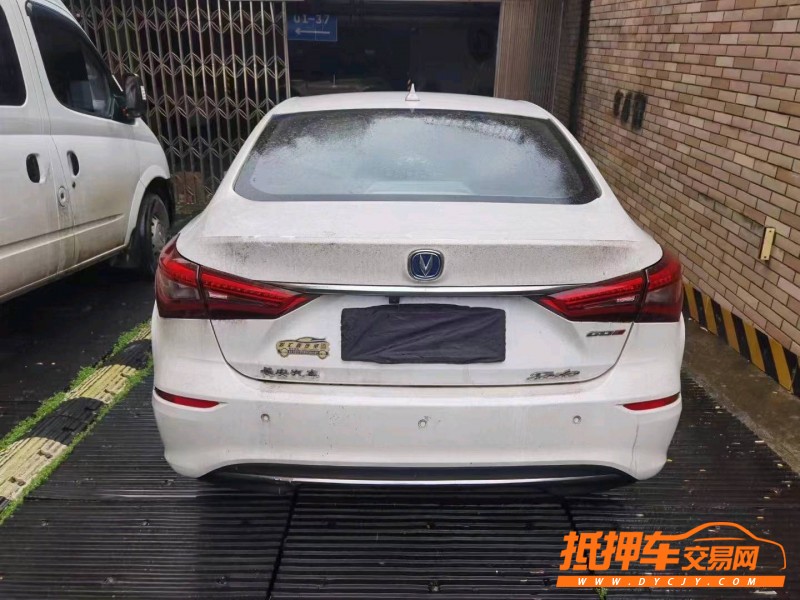 金華19年長安汽車逸動2