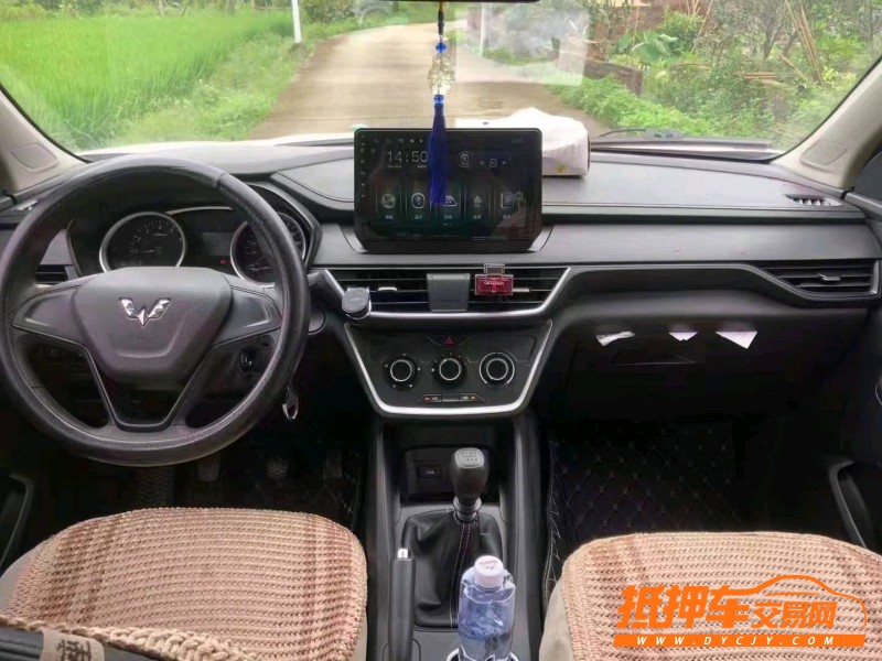青島21年五菱汽車宏光S36