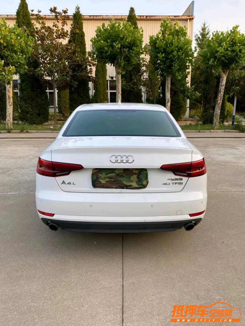 徐州17年奥迪A4L3