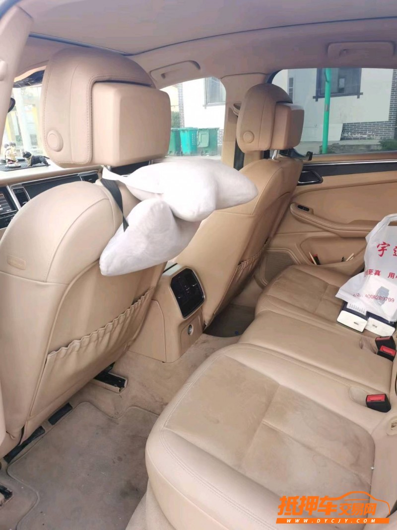 徐州15年保時捷Macan5