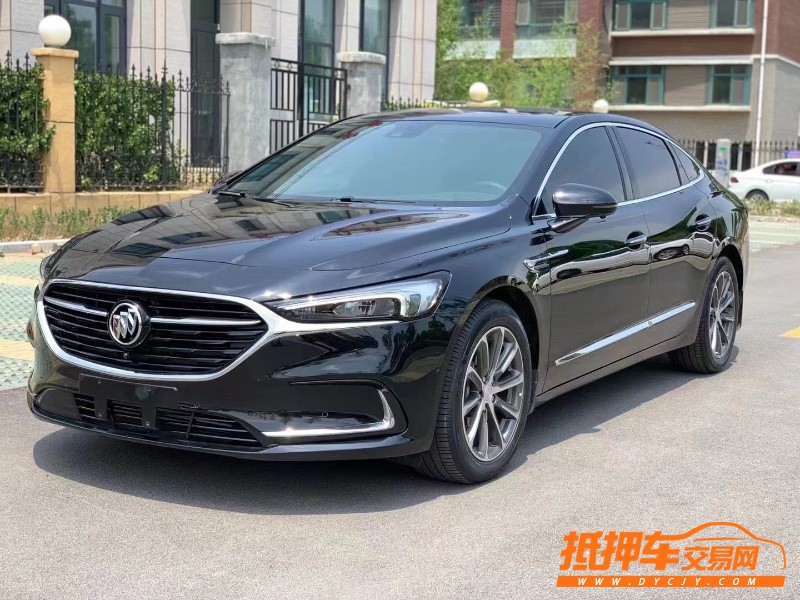 青岛20年别克君越7