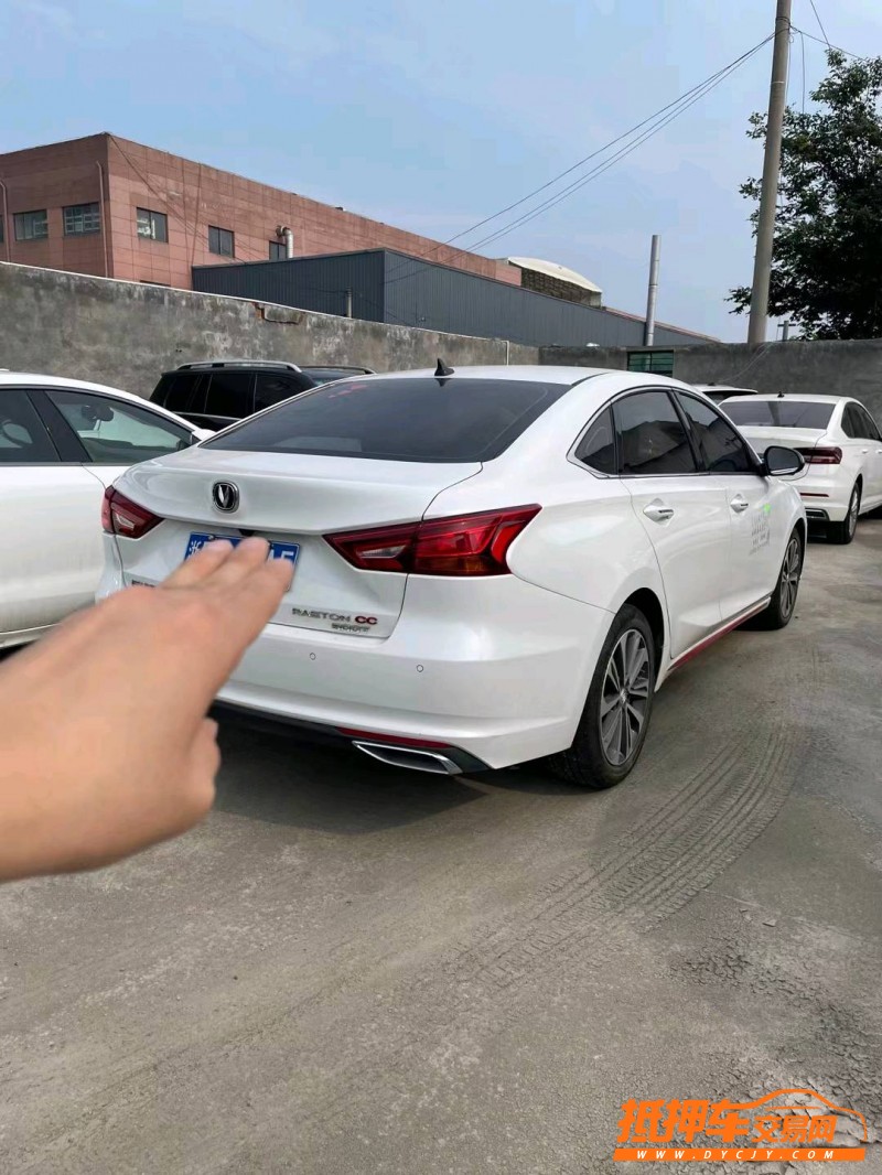 湖州21年長安汽車銳程CC1