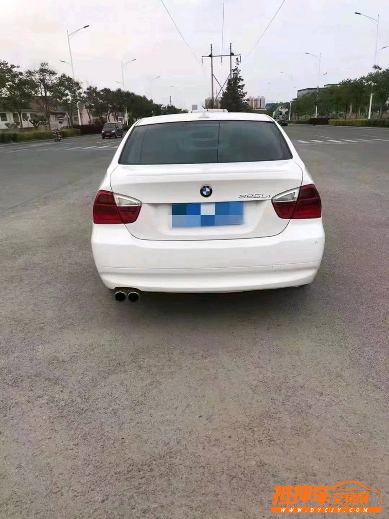 潍坊08年宝马3系8