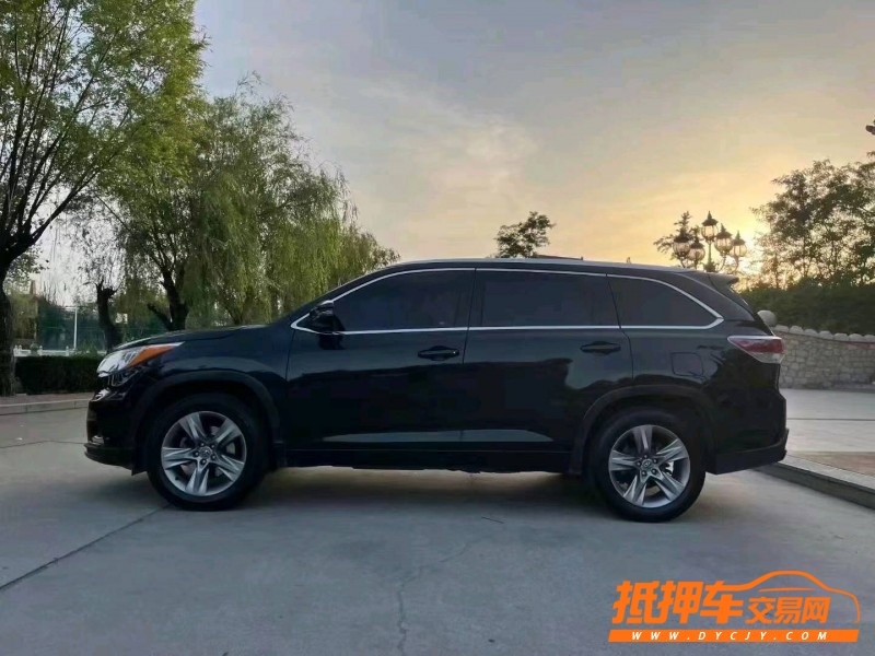 潍坊15年丰田汉兰达8