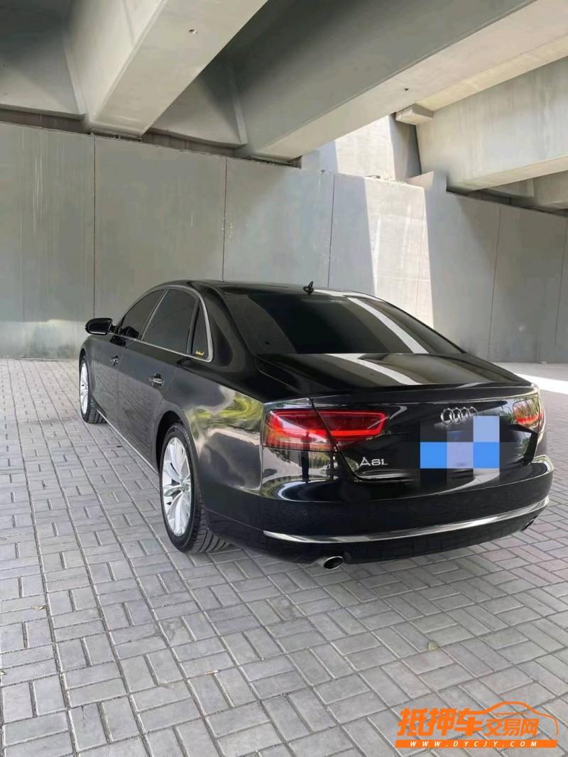 鄭州14年奧迪A8L2
