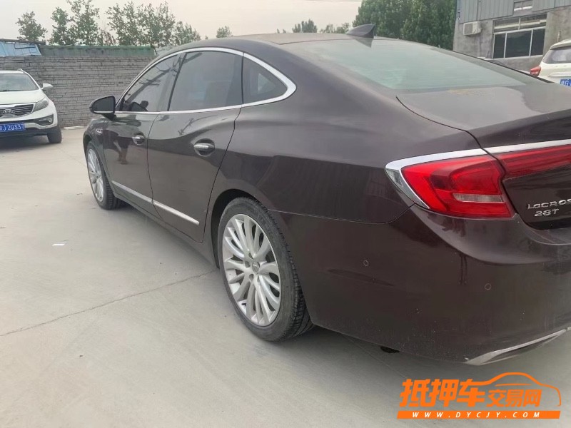 北京16年别克君越5