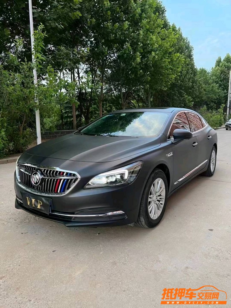 邢台19年别克君越9