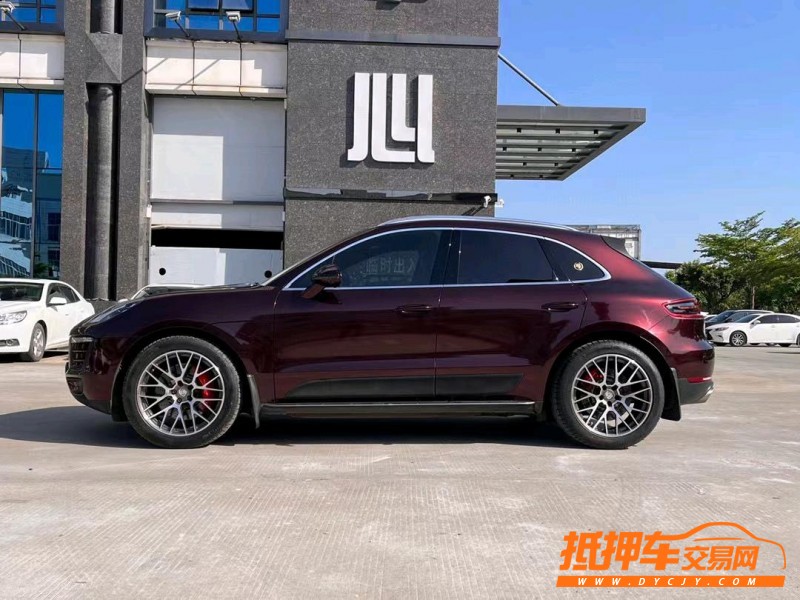 東莞18年保時捷Macan4