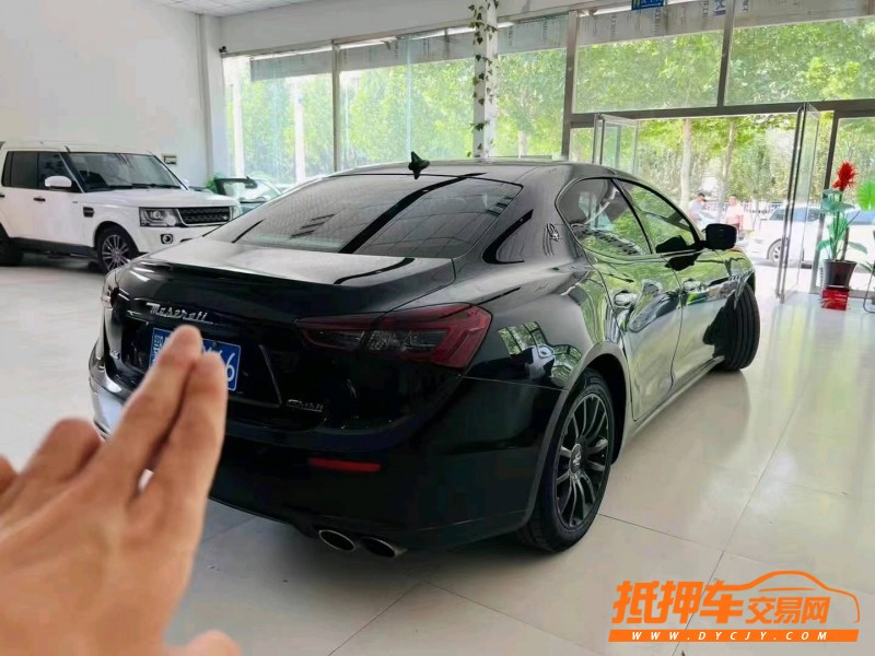 潍坊16年玛莎拉蒂Ghibli5