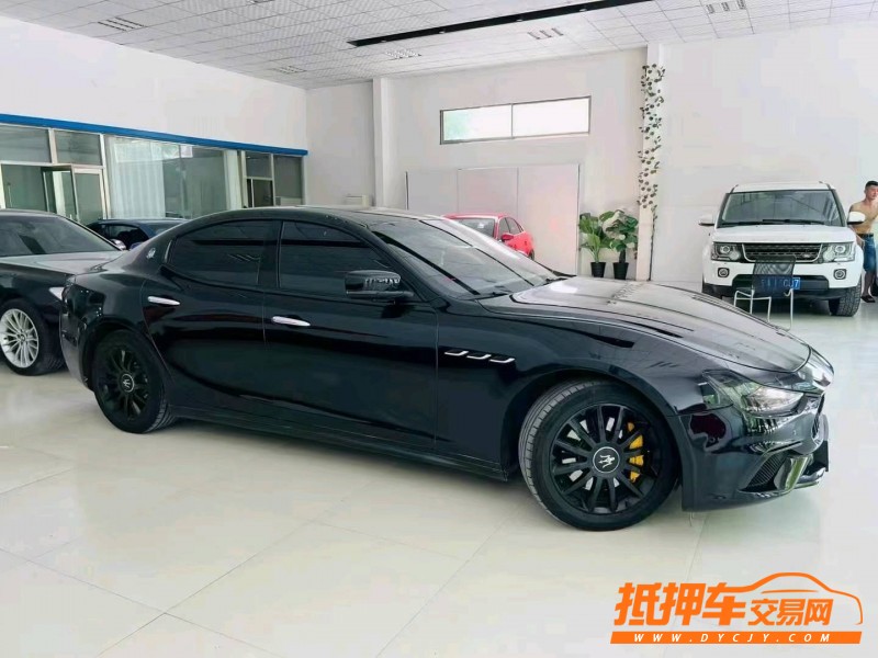 潍坊16年玛莎拉蒂Ghibli4