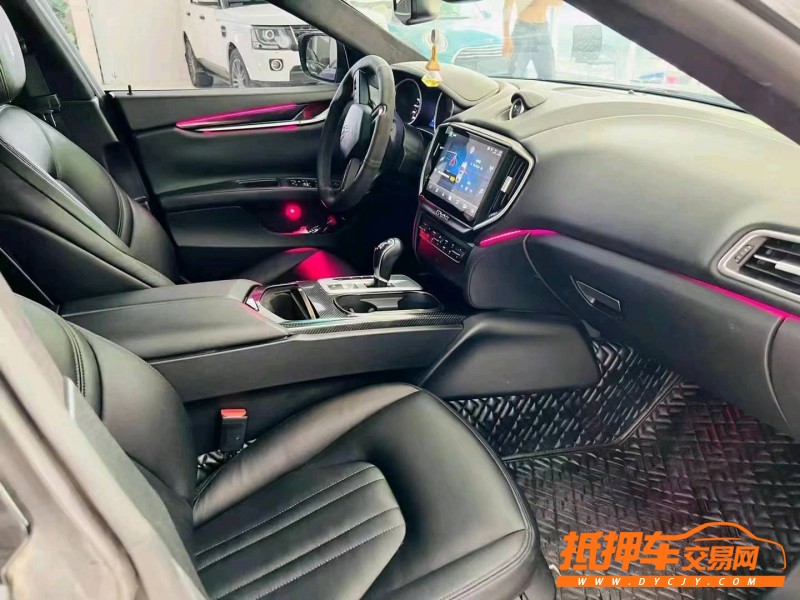 潍坊16年玛莎拉蒂Ghibli2