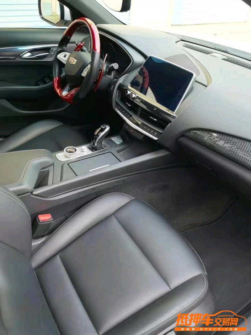 潍坊20年凯迪拉克CT55