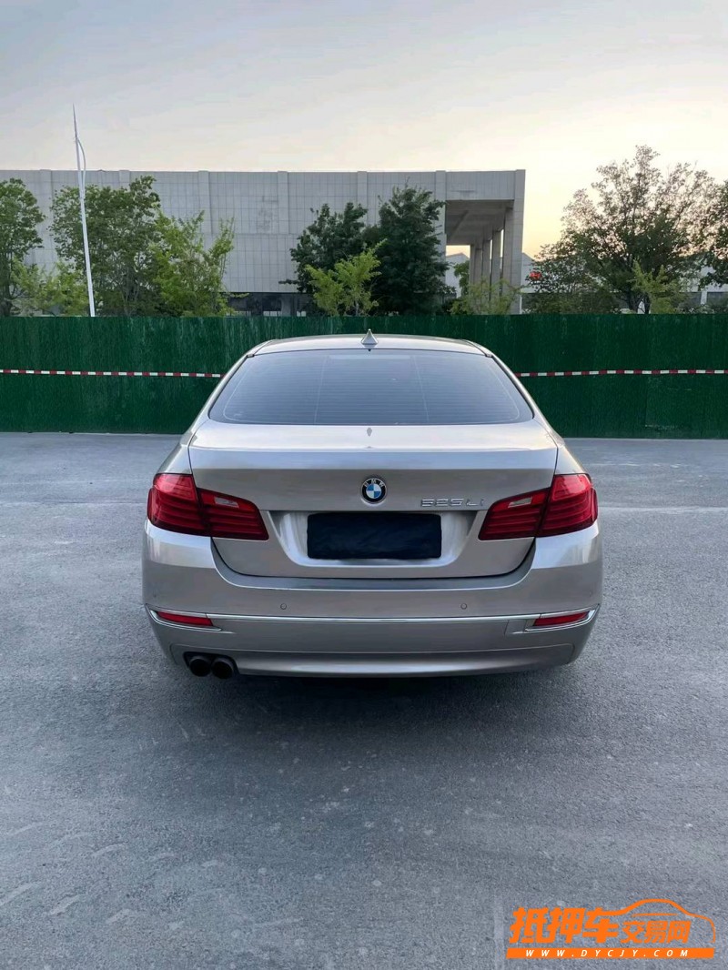 徐州13年宝马5系9