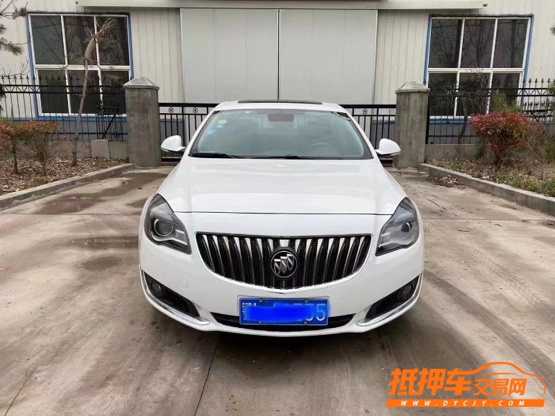 青岛17年别克君威6