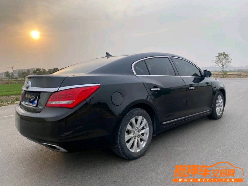 徐州14年别克君越8