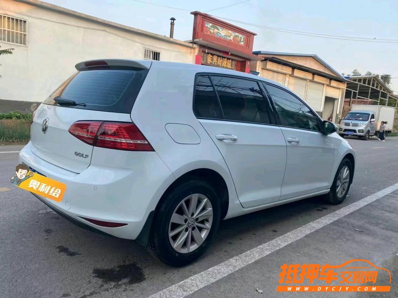 潍坊17年大众高尔夫2
