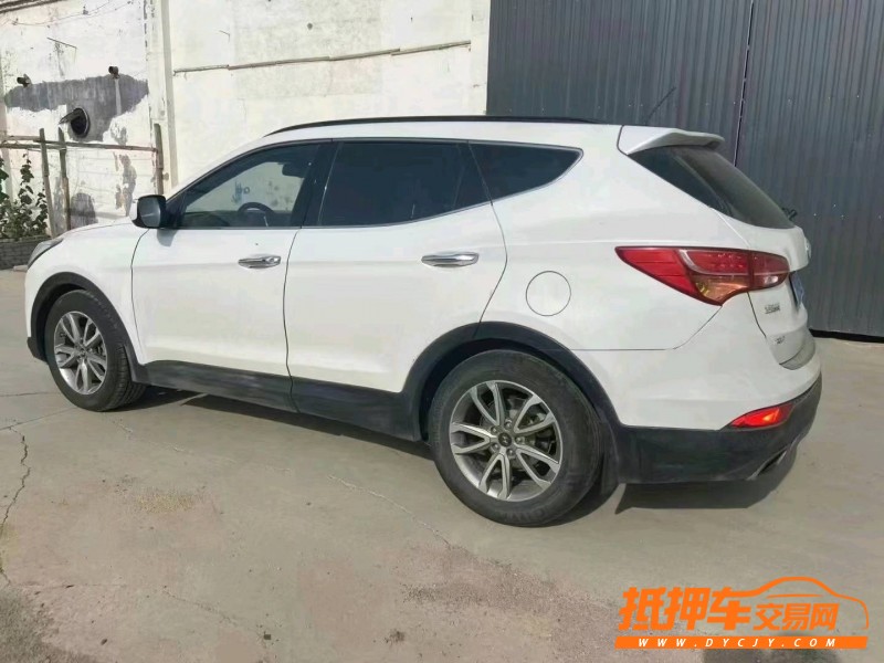 潍坊14年现代新胜达6