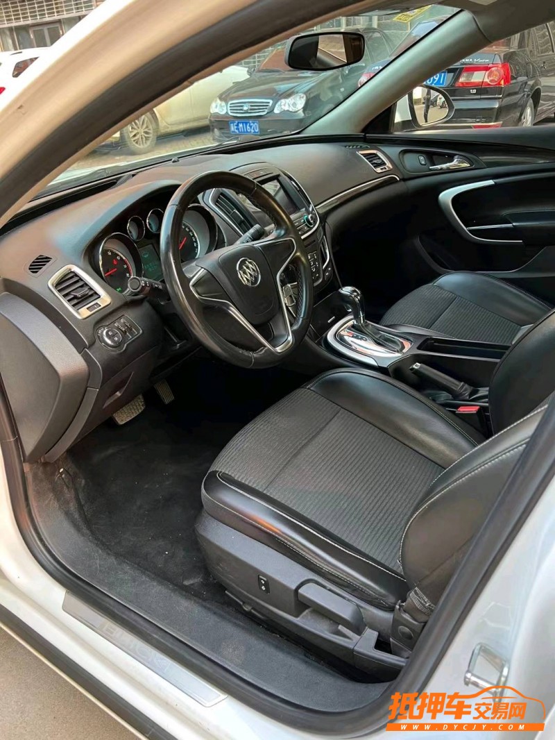 邢台15年别克君威3