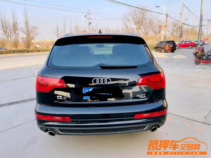晉中12年奧迪Q77