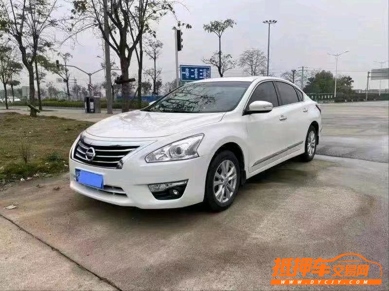 龍巖16年日產天籟7