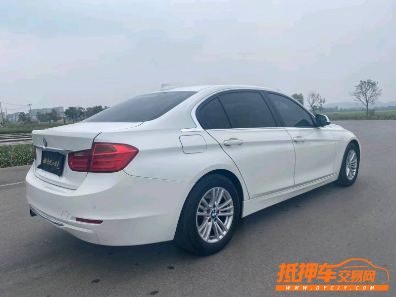 徐州13年宝马3系8