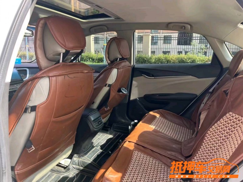 徐州17年别克威朗8