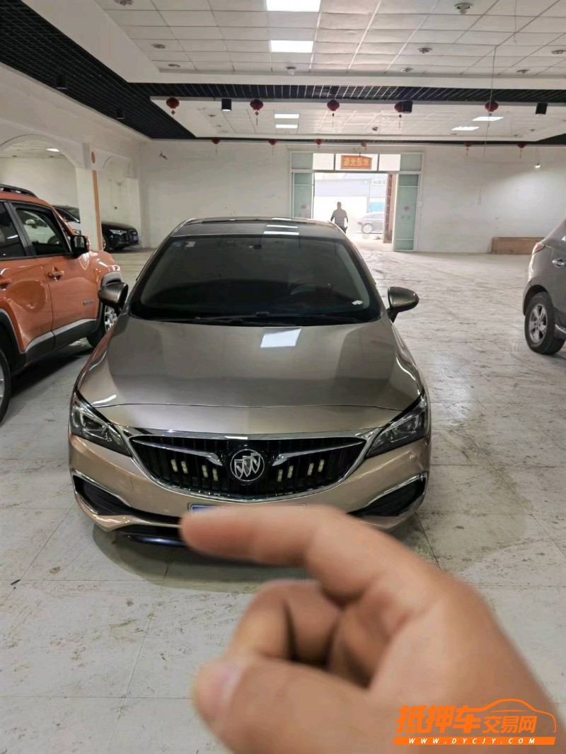 邢台18年别克威朗2