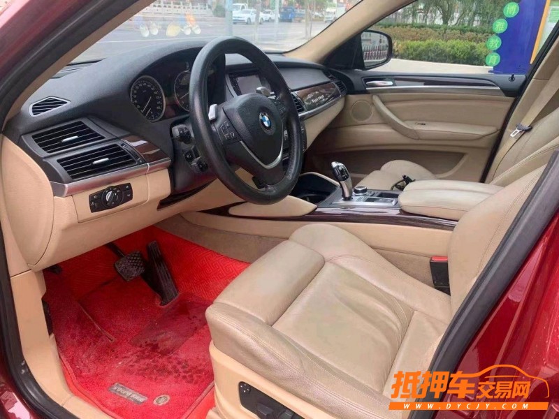 青岛10年宝马X64