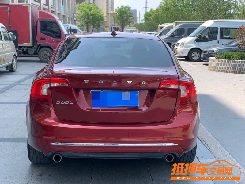 青島14年沃爾沃S60L8