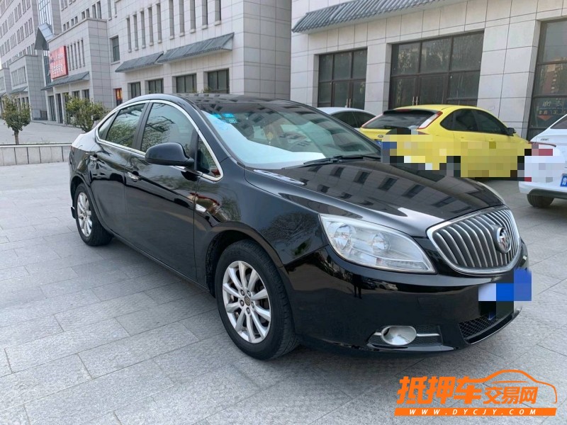 青岛15年别克英朗3