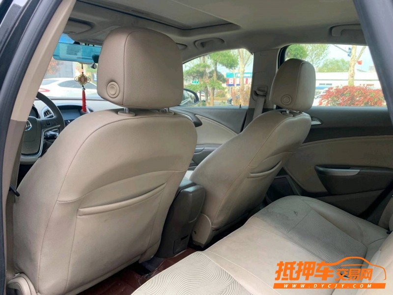 青岛15年别克英朗5