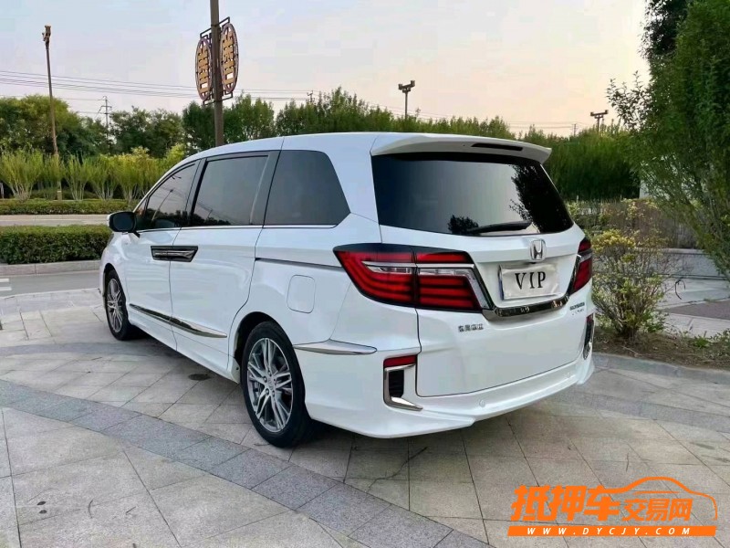 烟台20年本田艾力绅3