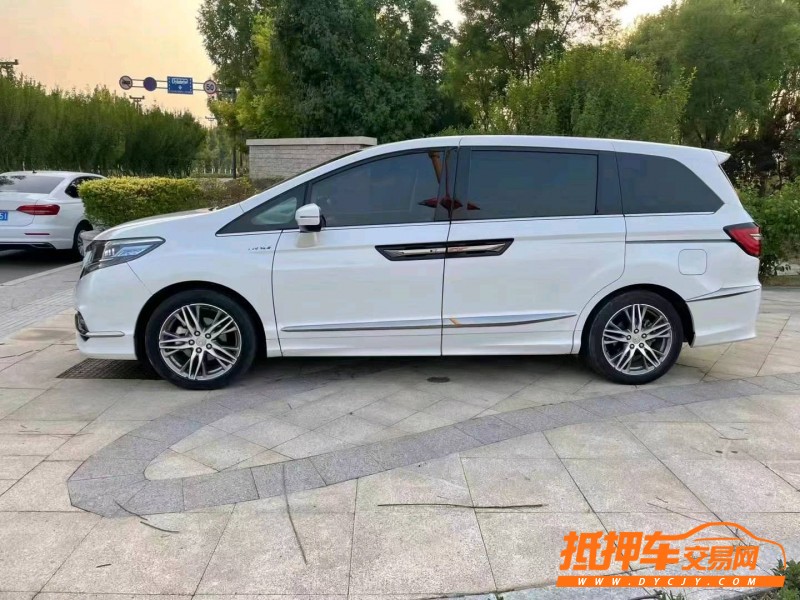 烟台20年本田艾力绅1