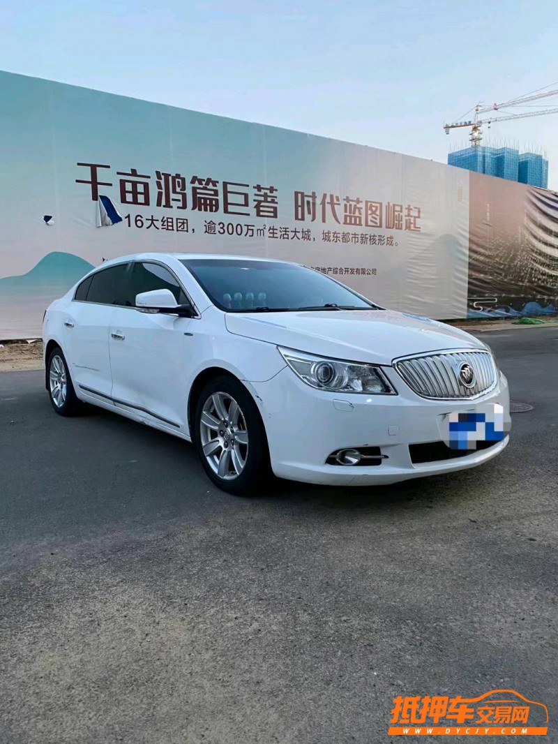 潍坊12年别克君越2